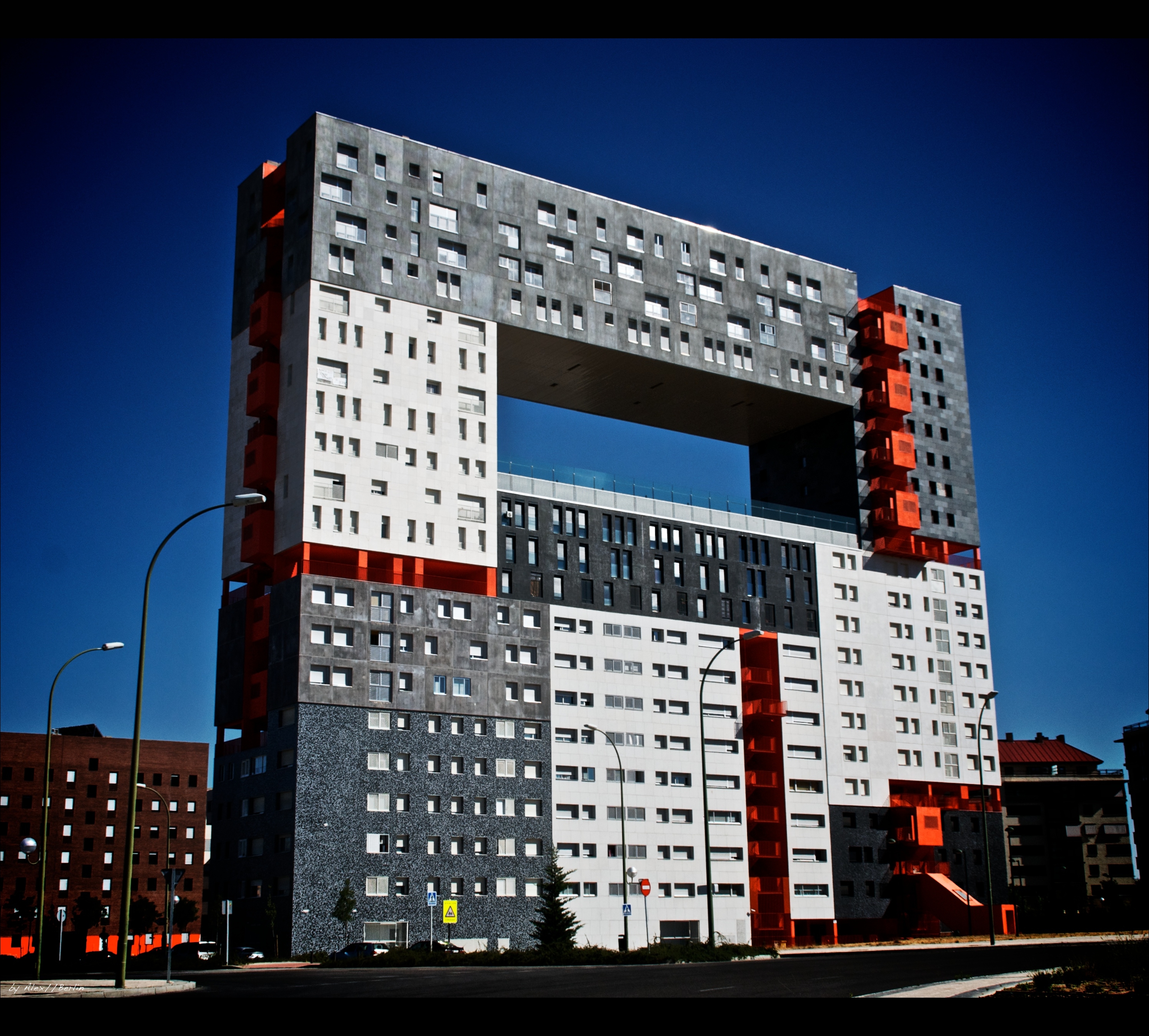 Edificio Mirador en Madrid, fotografía de archivo de 2008